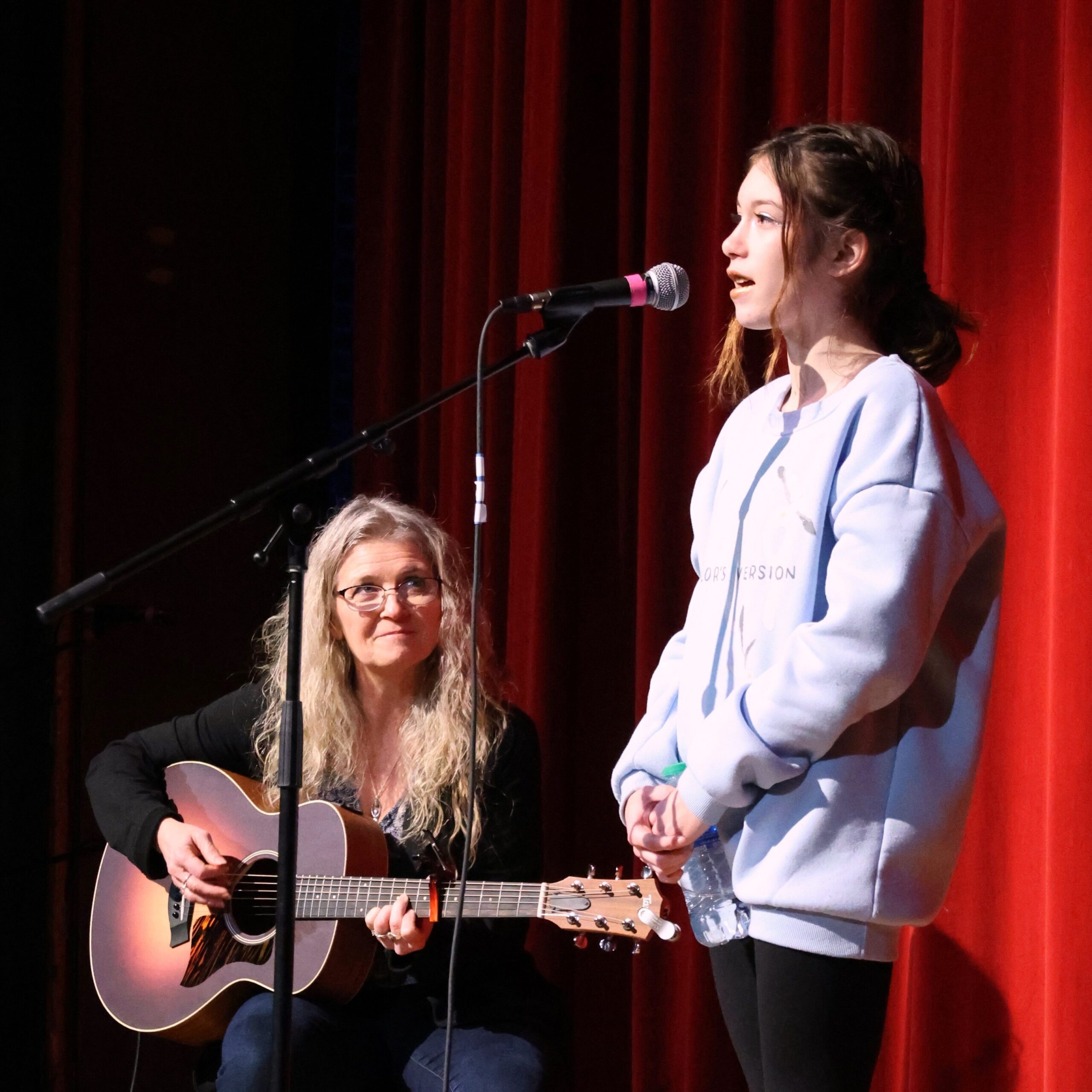 Singing with accompaniment